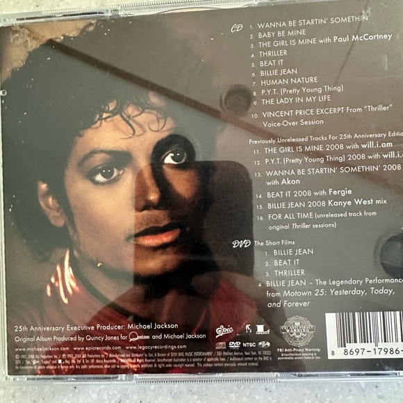 Michael Jackson Thriller 25th Anniversary CD & DVD Collection! - Picture 2 of 13